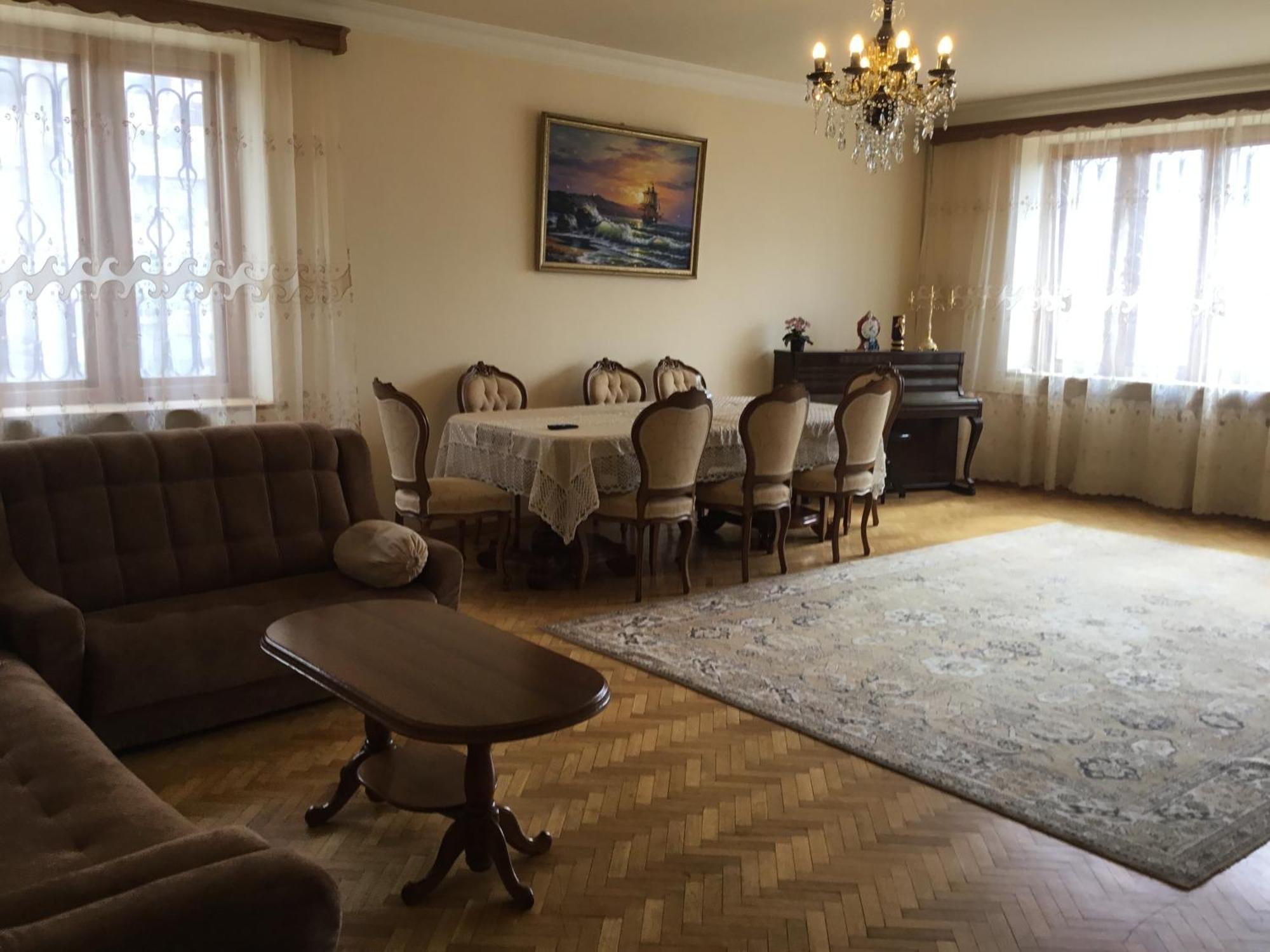 Luse Guest House Іджеван Екстер'єр фото