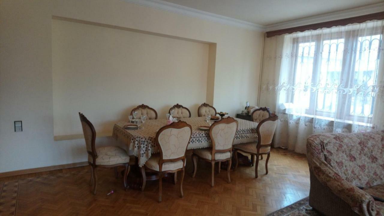 Luse Guest House Іджеван Екстер'єр фото